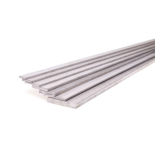 Flacher Edelstahlstab 25x10 mm