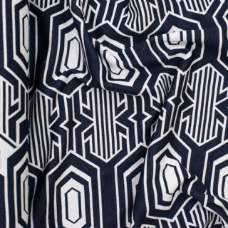 Herbststoff Strickstoff schwarz geometrisches Muster 0,5m