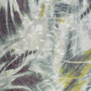 Bestickter Chiffonstoff grau glatt Blumen 0,5m