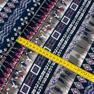 Viskose-Strickstoff marineblau weich Muster 0,5m