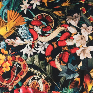 Stoff Viskose Twill schwarz glatt Schlangenmuster 0,5m