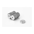 Neodym Magnet unter der Schraube MP 25x(7,5x4,5)x3 N38